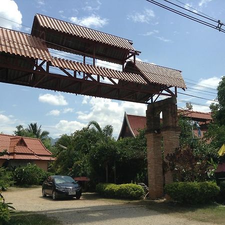 Bansuan Resort Mae Sai Exterior foto